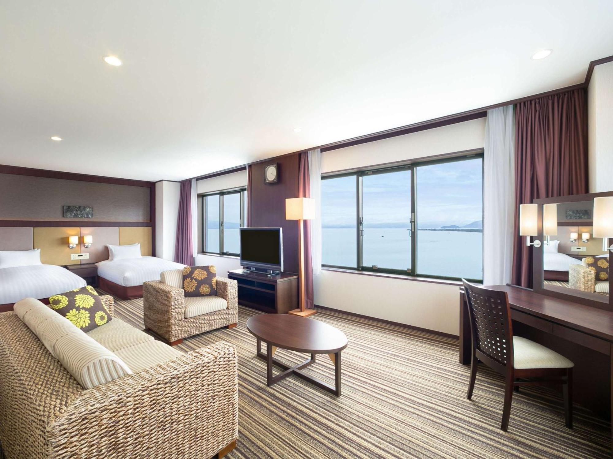 Grand Mercure Lake Biwa Resort & Spa Nagahama  Bagian luar foto